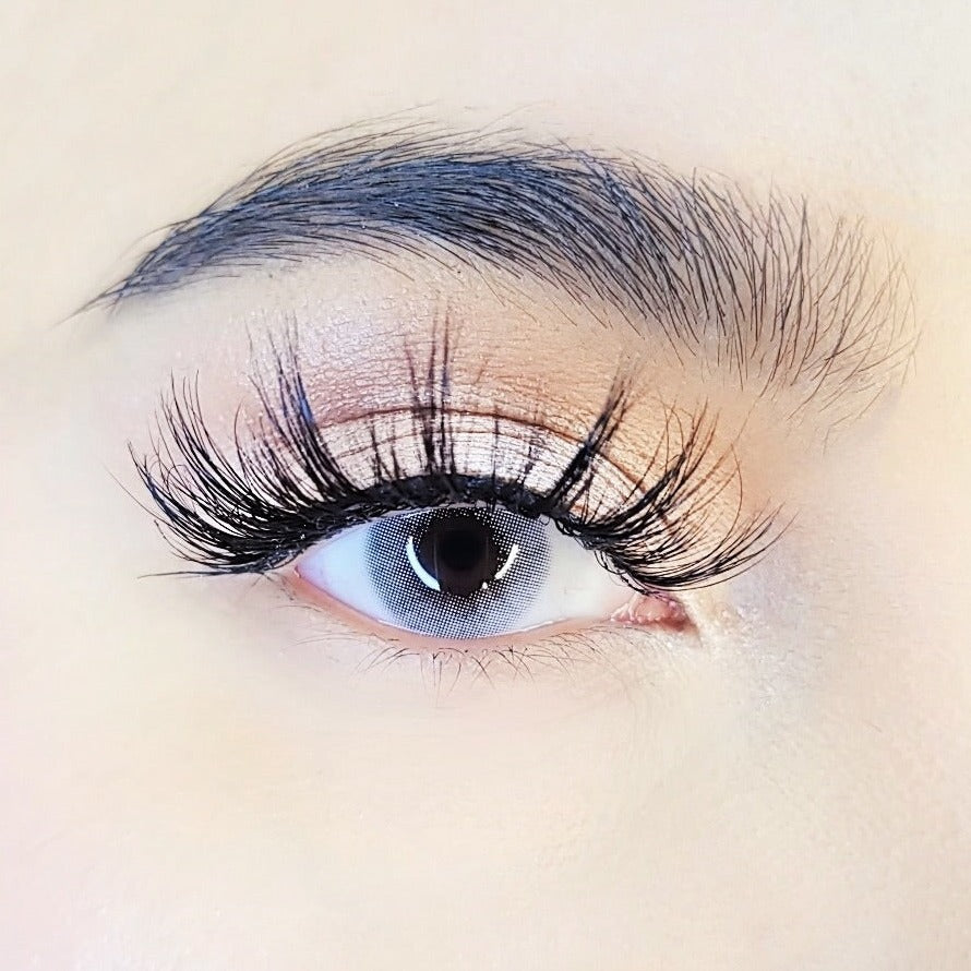 
                  
                    Violet Vixen - Dramatic Eyelash
                  
                
