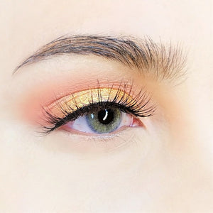 
                  
                    Violet Vixen - Lite Eyelash
                  
                
